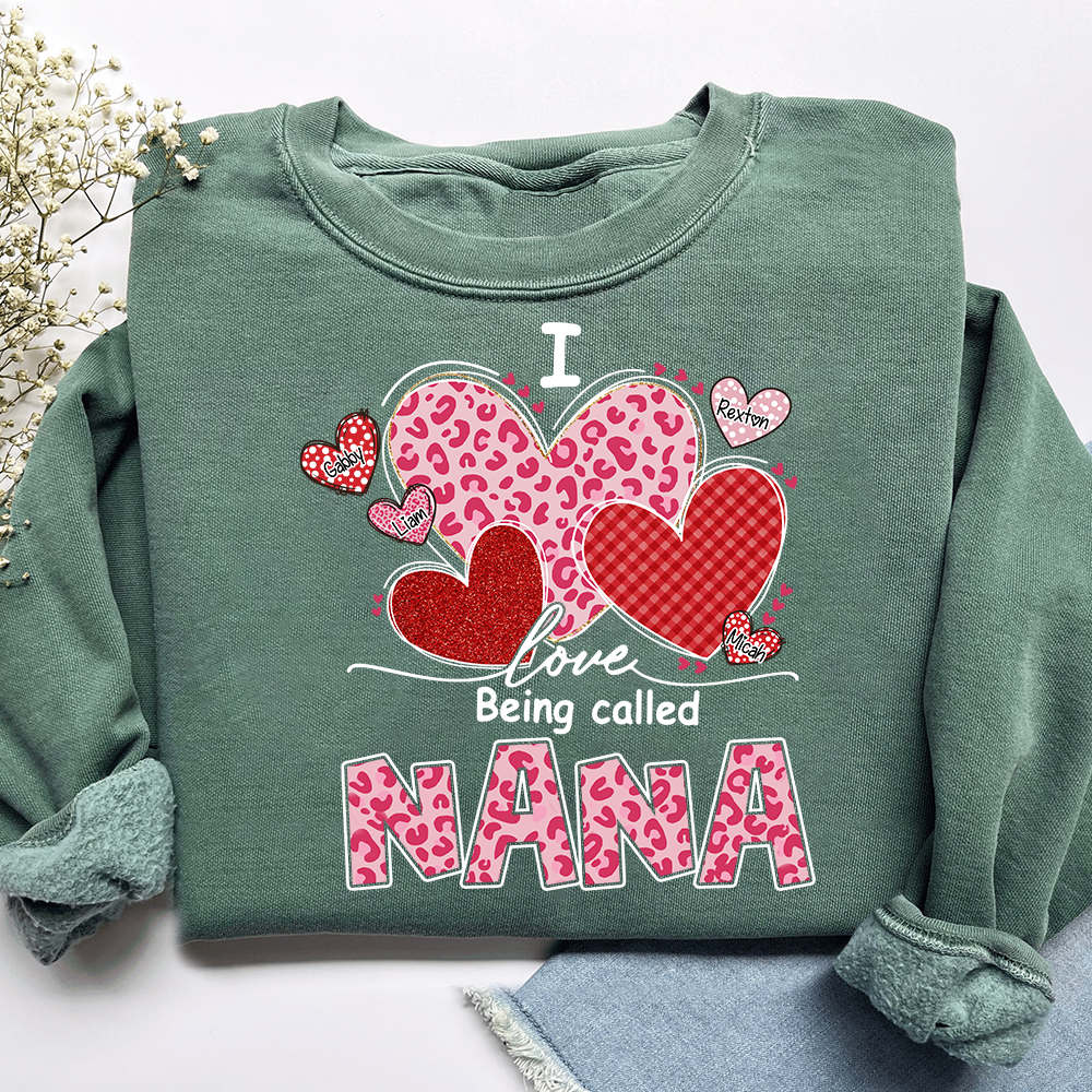 I Love Being a Nana Design, Cute Nana Sweatshirt, I For Gift Grandma And Kids