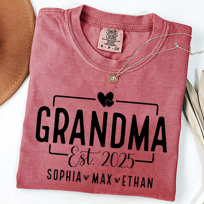 Comfort Colors® Personalized Name Shirt with Heart, Grandma And Kids Gift Tee