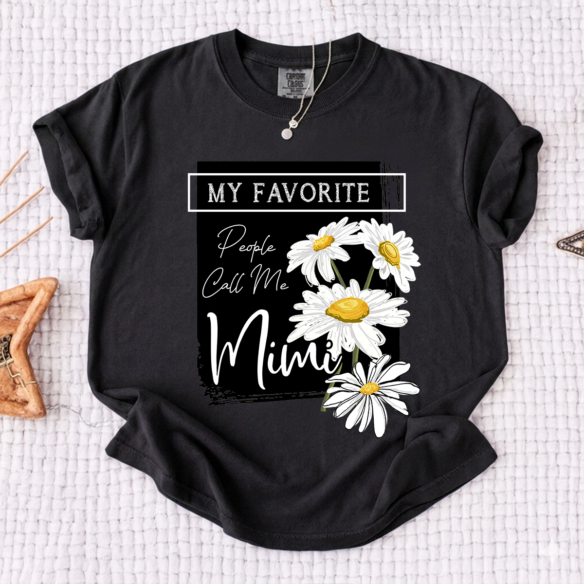 Comfort Colors® Personalized Mimi Shirt, My Favorite People Call Me Tee with Daisy Design, Custom Gift for Grandma