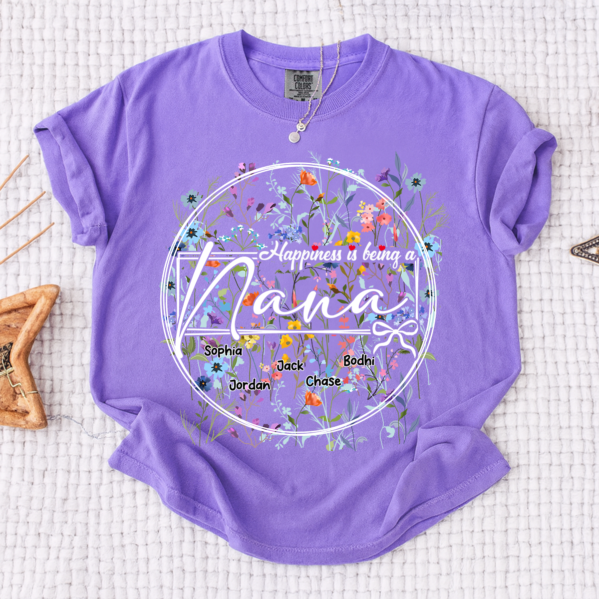 Comfort Colors® Happiness is Being a Nana - Personalized Floral Shirt with Kids’ Names, Ideal Gift for Nana