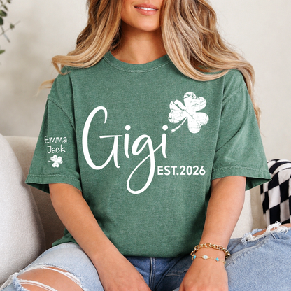 Gigi Shamrock Shirt For St Patrick’s Day, Cute Green Family T-Shirt For Grandma With The Names
