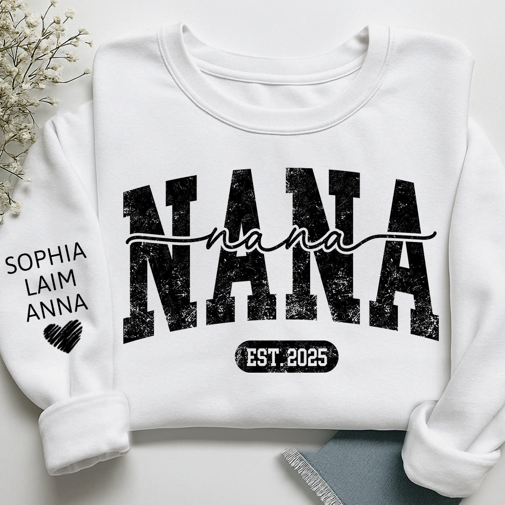 Personalized Nana Est. 2025 Custom Sweatshirt Gift For Grandma And Grandchild