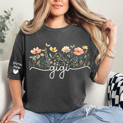 Gigi Floral Shirt, Personalized Grandma Tee with Family Names, Flower Garden Graphic T Shirt, Gift for Gigi from Grandchildren