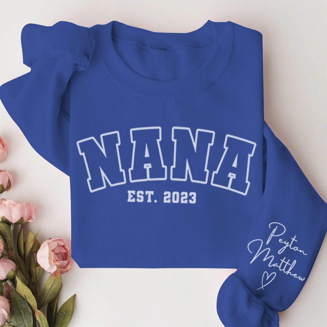 Personalized Grandma Nana Est 2023 And Grandkids Sweatshirt