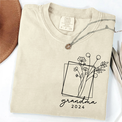 Comfort Colors® T-Shirt with Flowers, Custom Nickname Grandma And Kids
