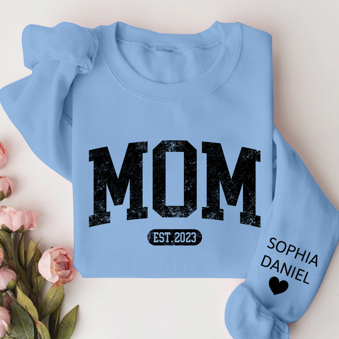 Personalize Mom, Mama, Mum, Mommy And Kids CTH01 Sweatshirt