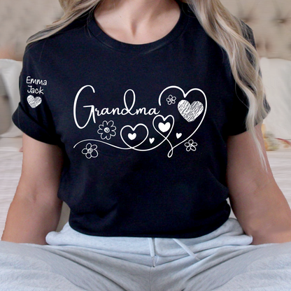 Personalized Grandma Shirt, Custom Family T-Shirt with Heart and Flower Design, Ideal Gift for Grandma