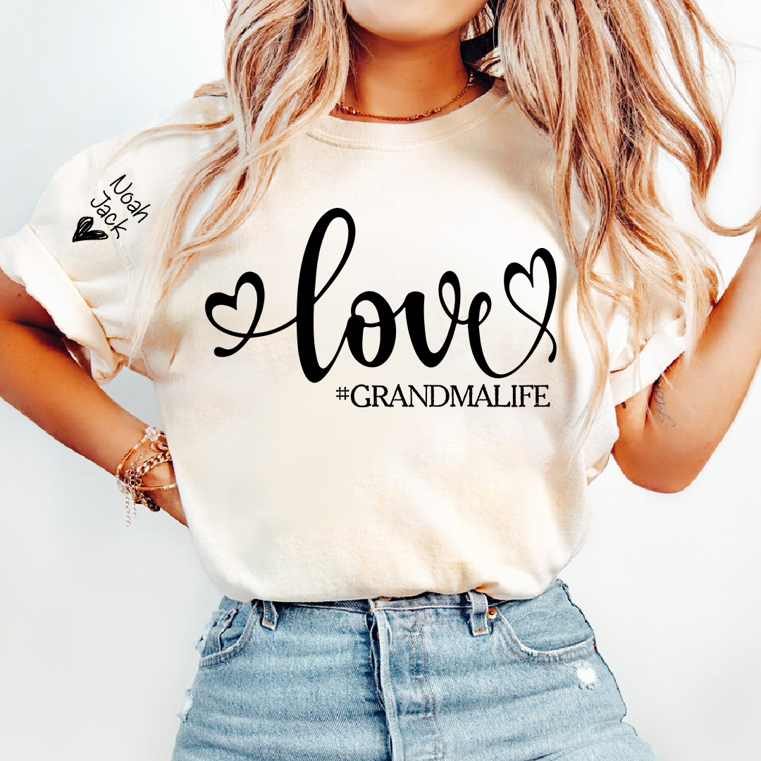 Love Grandma Life T-Shirt, Personalized Grandma Tee with Custom Names