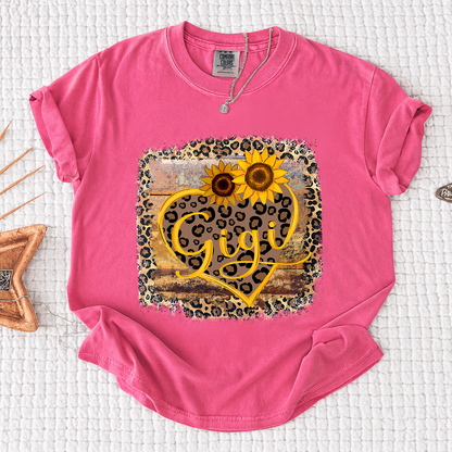 Comfort Colors Leopard Print Gigi Shirt, Personalized Sunflower Heart T-Shirt, Cute Grandmother Gift, Gigi Floral Leopard Tee, Gift for Mother's Day