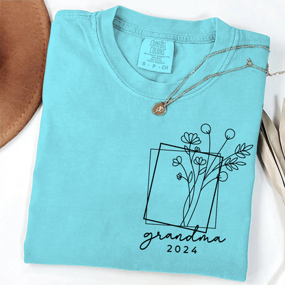 Comfort Colors® T-Shirt with Flowers, Custom Nickname Grandma And Kids