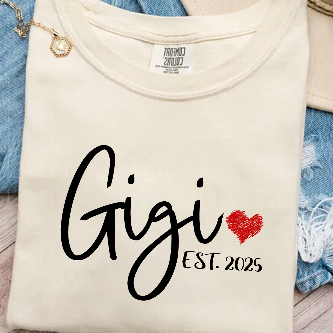 Comfort Colors® Personalized Gigi Est 2025 T-Shirt