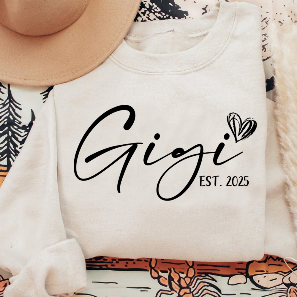 Gigi Est. 2025 Sweatshirt, Personalized Grandma Announcement Tee