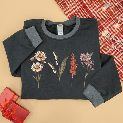 Custom Birth Month Sweatshirt Birth Flower Sweater, Birth Flower Shirt, Grandma's Garden, Personalized Mom Gift Grandma Mother's Day Gift Sweatshirt