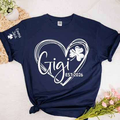 Cute Green T-Shirt With Gigi Shamrock Heart Print For St. Patrick's Day, With Your Grandchildren's Names