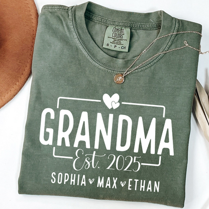 Comfort Colors® Personalized Name Shirt with Heart, Grandma And Kids Gift Tee