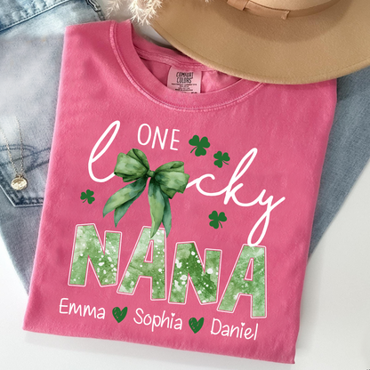 Comfort Colors®'s A Lucky Grandma Design for St. Patrick's Day, Customizable gift for Grandma and Grandchildren
