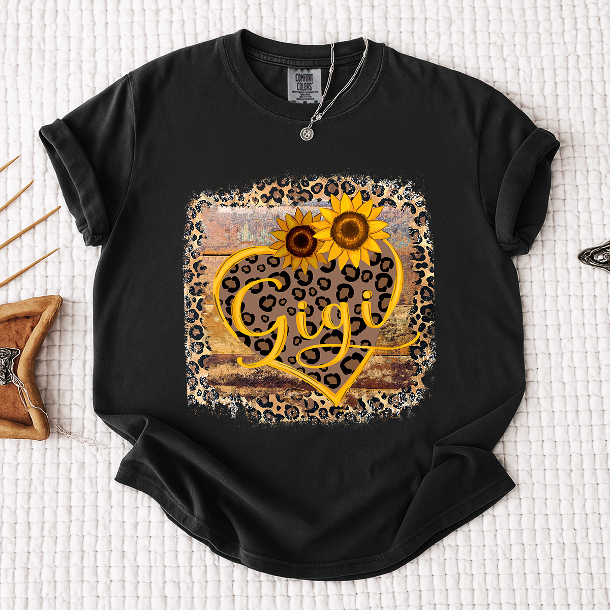 Comfort Colors Leopard Print Gigi Shirt, Personalized Sunflower Heart T-Shirt, Cute Grandmother Gift, Gigi Floral Leopard Tee, Gift for Mother's Day