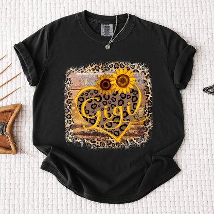 Comfort Colors Leopard Print Gigi Shirt, Personalized Sunflower Heart T-Shirt, Cute Grandmother Gift, Gigi Floral Leopard Tee, Gift for Mother's Day