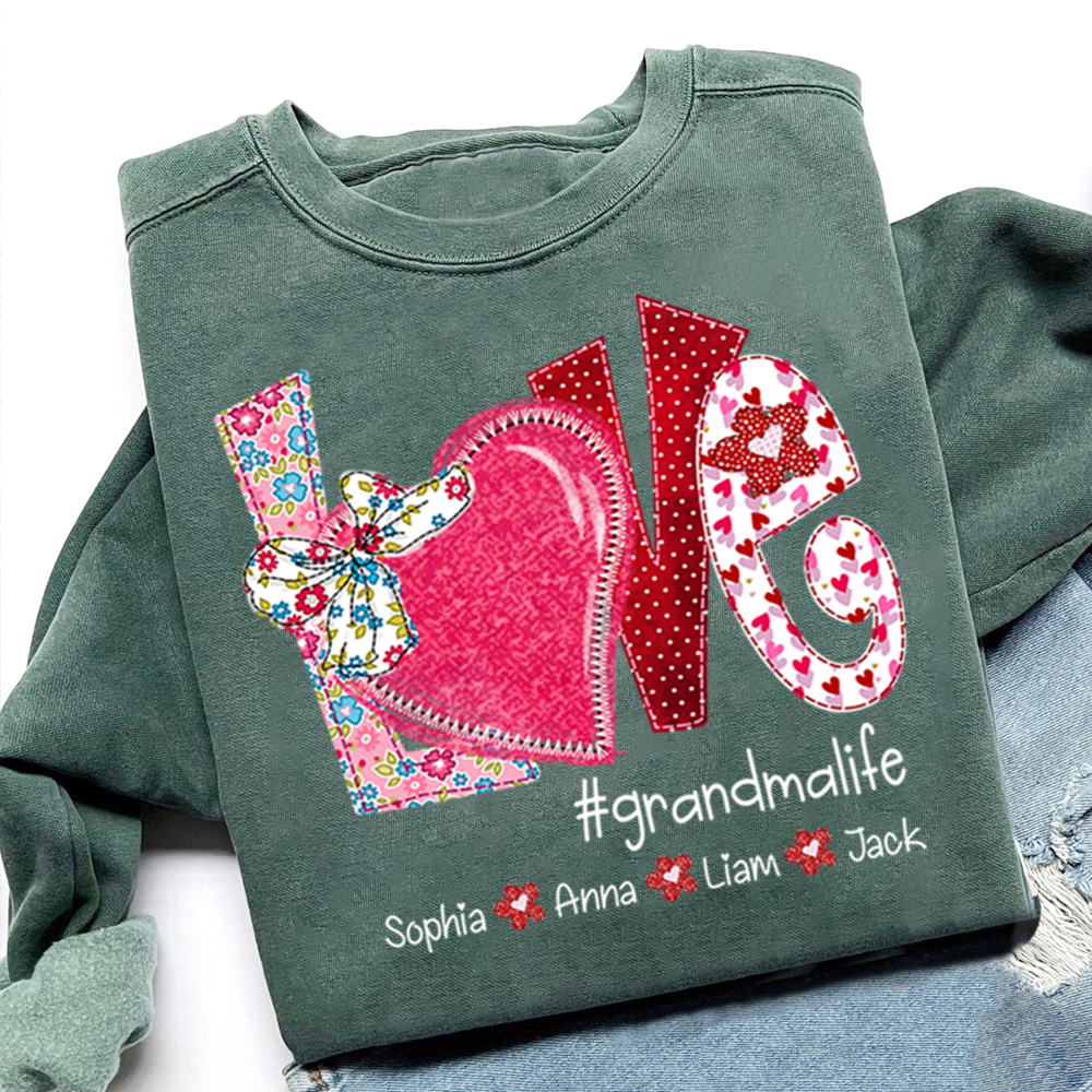 Personalized Love Grandma Sweatshirt, Valentine Heart Bow Gift for Grandma