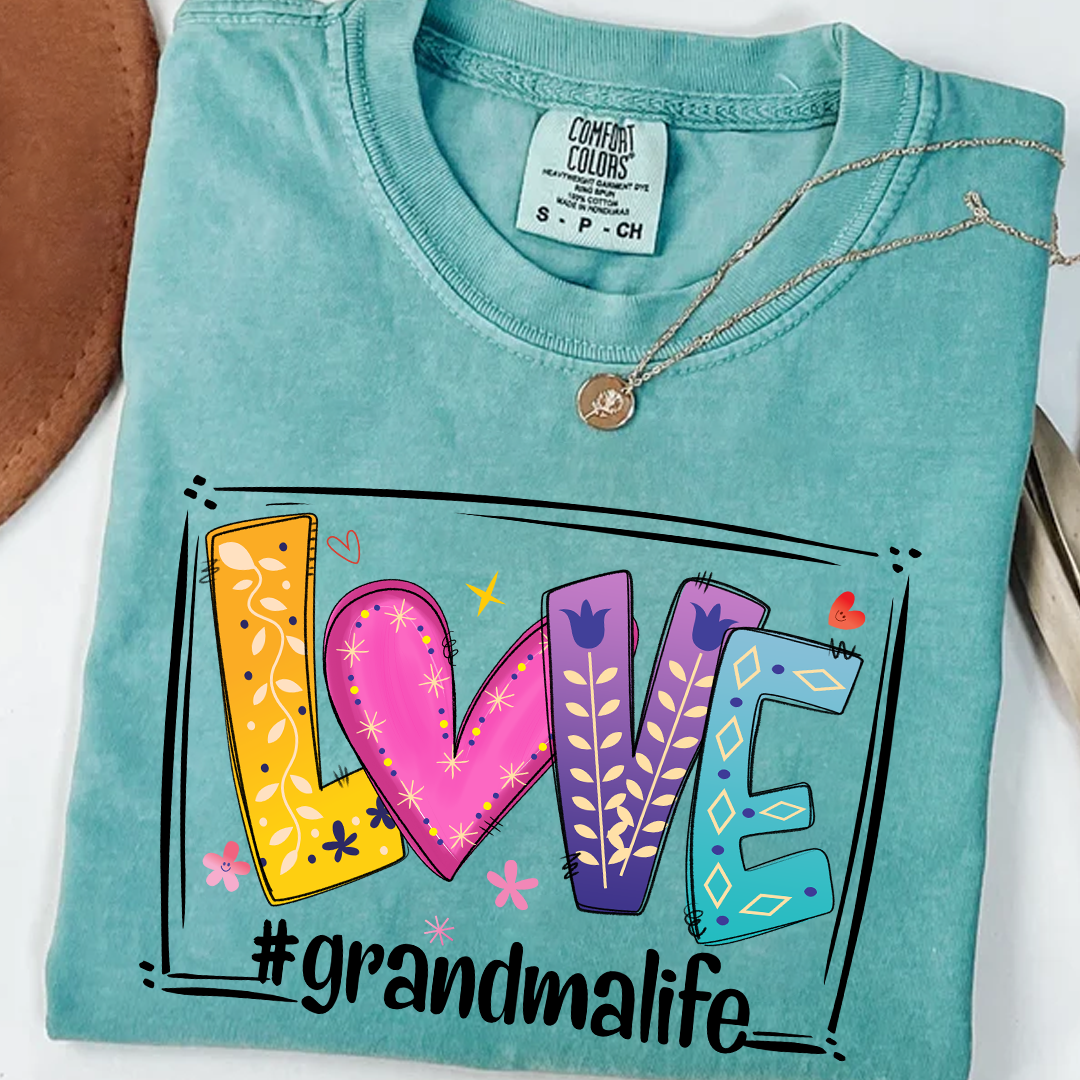 Comfort Colors® LOVE Grandma Life T-Shirt – Colorful Graphic Tee