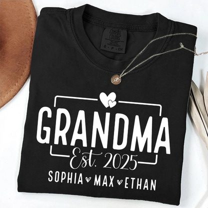 Comfort Colors® Personalized Name Shirt with Heart, Grandma And Kids Gift Tee