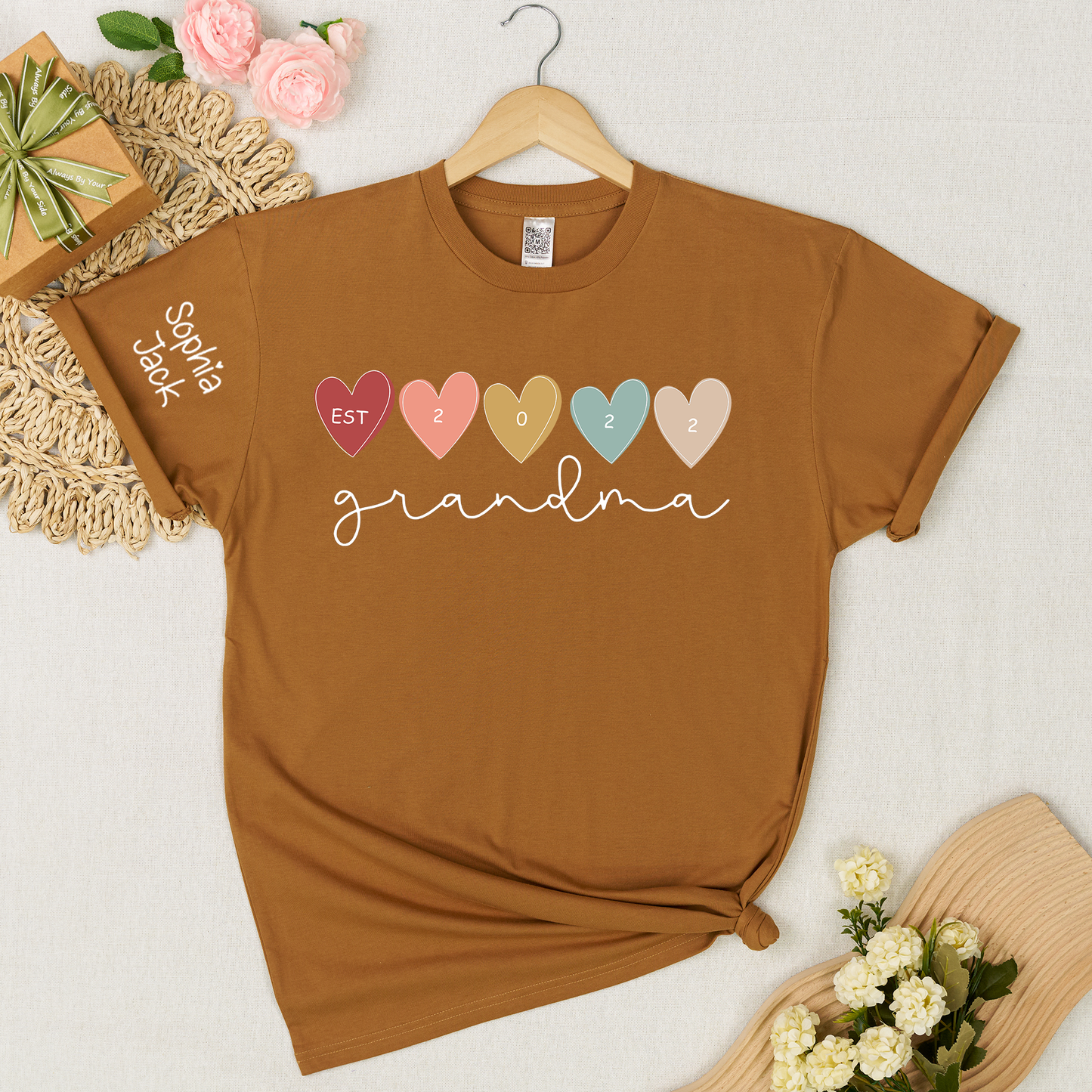 Personalized Grandma Est 2022 Shirt with Custom Grandkids Names on Sleeve, Colorful Heart Graphic T Shirt for Women, Meaningful Family Gift for Grandma from Kids