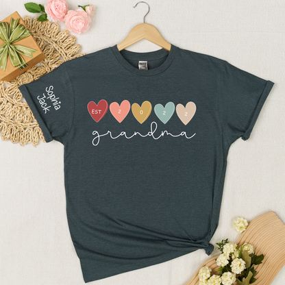 Personalized Grandma Est 2022 Shirt with Custom Grandkids Names on Sleeve, Colorful Heart Graphic T Shirt for Women, Meaningful Family Gift for Grandma from Kids