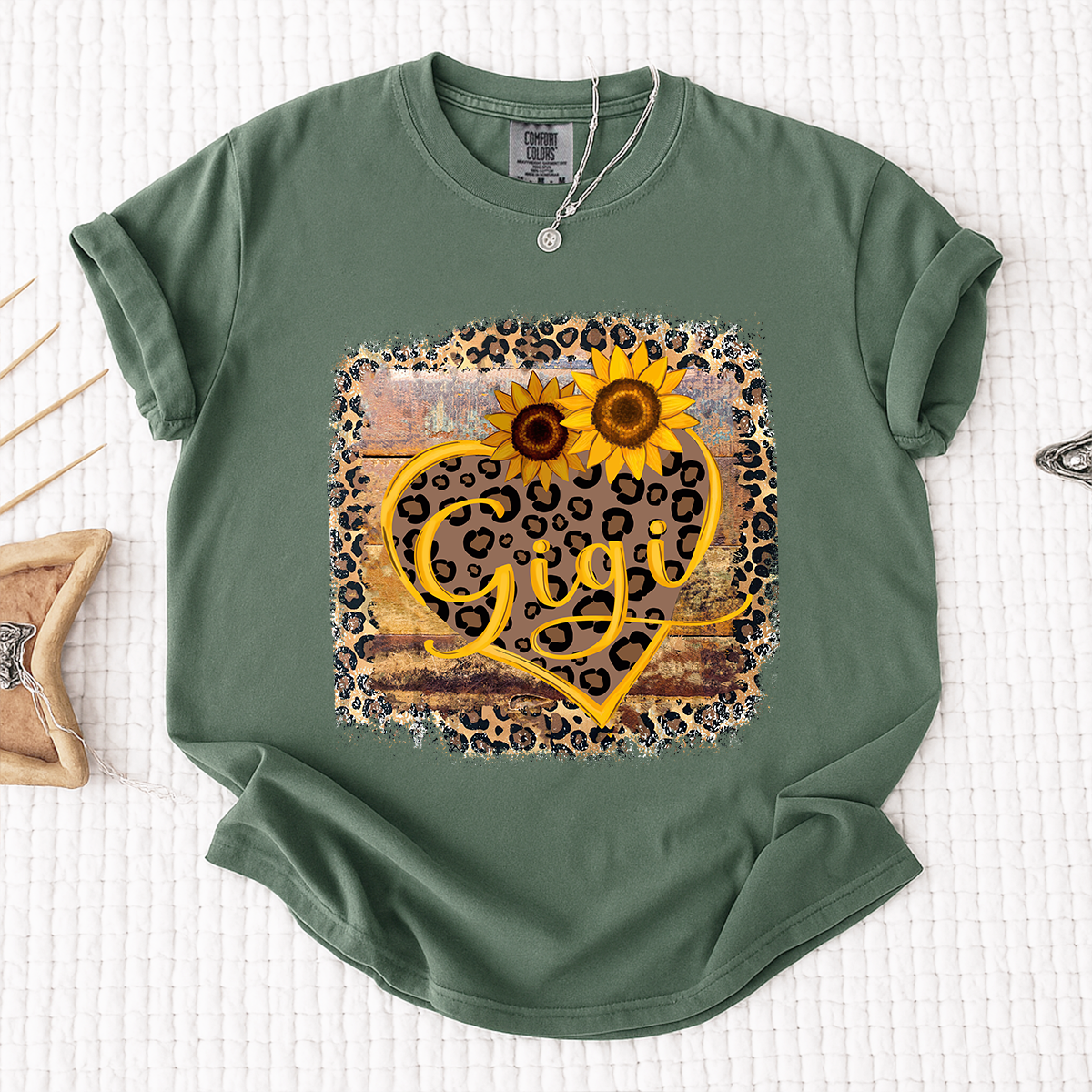 Comfort Colors Leopard Print Gigi Shirt, Personalized Sunflower Heart T-Shirt, Cute Grandmother Gift, Gigi Floral Leopard Tee, Gift for Mother's Day