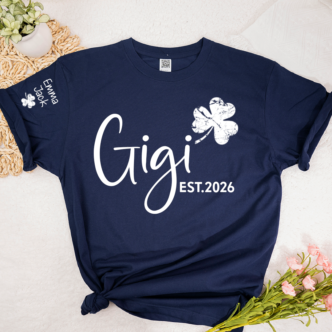 Gigi Shamrock Shirt For St Patrick’s Day, Cute Green Family T-Shirt For Grandma With The Names