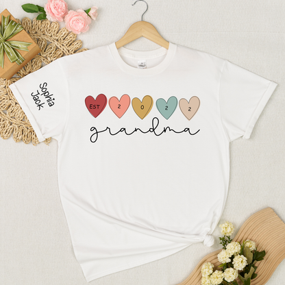 Personalized Grandma Est 2022 Shirt with Custom Grandkids Names on Sleeve, Colorful Heart Graphic T Shirt for Women, Meaningful Family Gift for Grandma from Kids