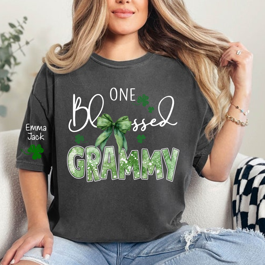 One Blessed Grammy T-Shirt, St Patrick’s Day Shamrock Family T Shirt with For Gift Grandma And Kids