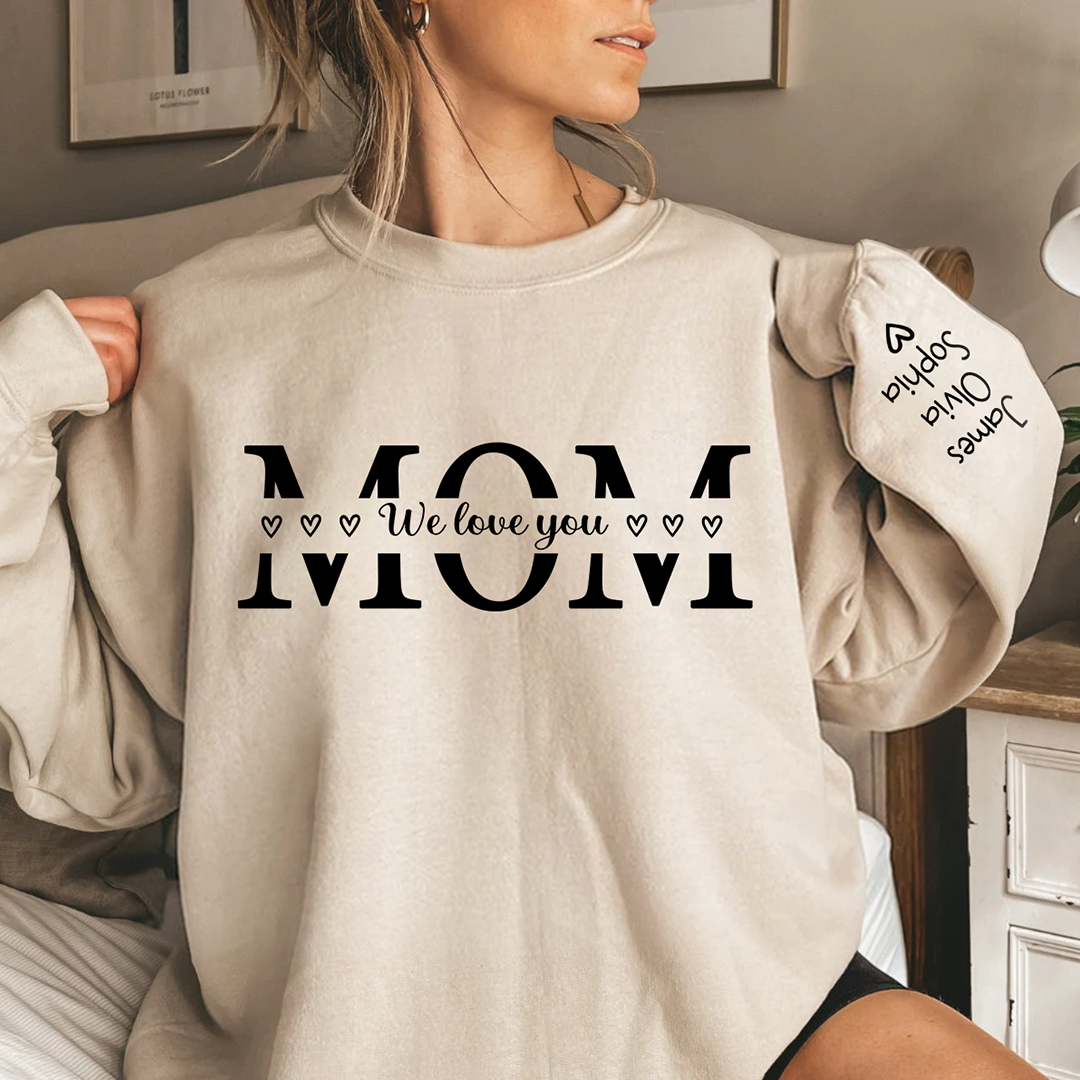 Mom We love you And Grandkids Heart Sweatshirt