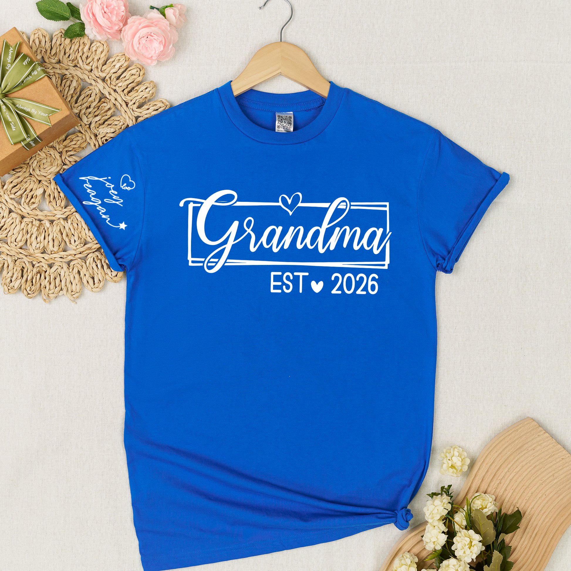 Grandma Est 2026 Shirt Graphic Tee Personalized Grandma Established Year Custom Sleeve Names Family Gift for New Grandma Mother’s Day Birthday