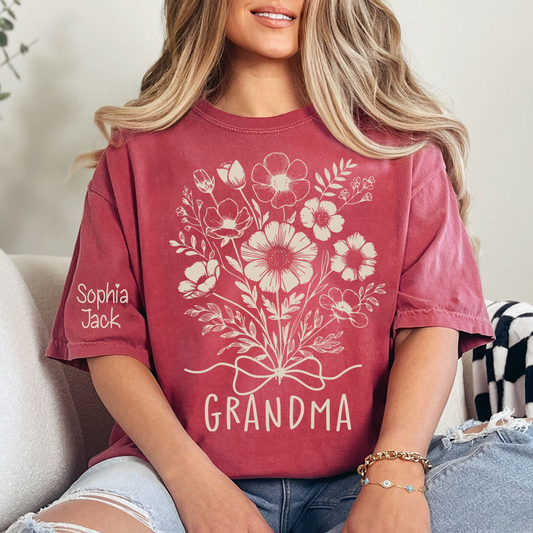 Personalized Grandma Shirt with Floral Design & Custom Names - Customizable Gift for Grandmother