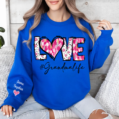 Custom LOVE Grandma Sweatshirt with Pink Heart Bow Design - Personalized with Grandkids' Names - Thoughtful Gift for Grandmothers