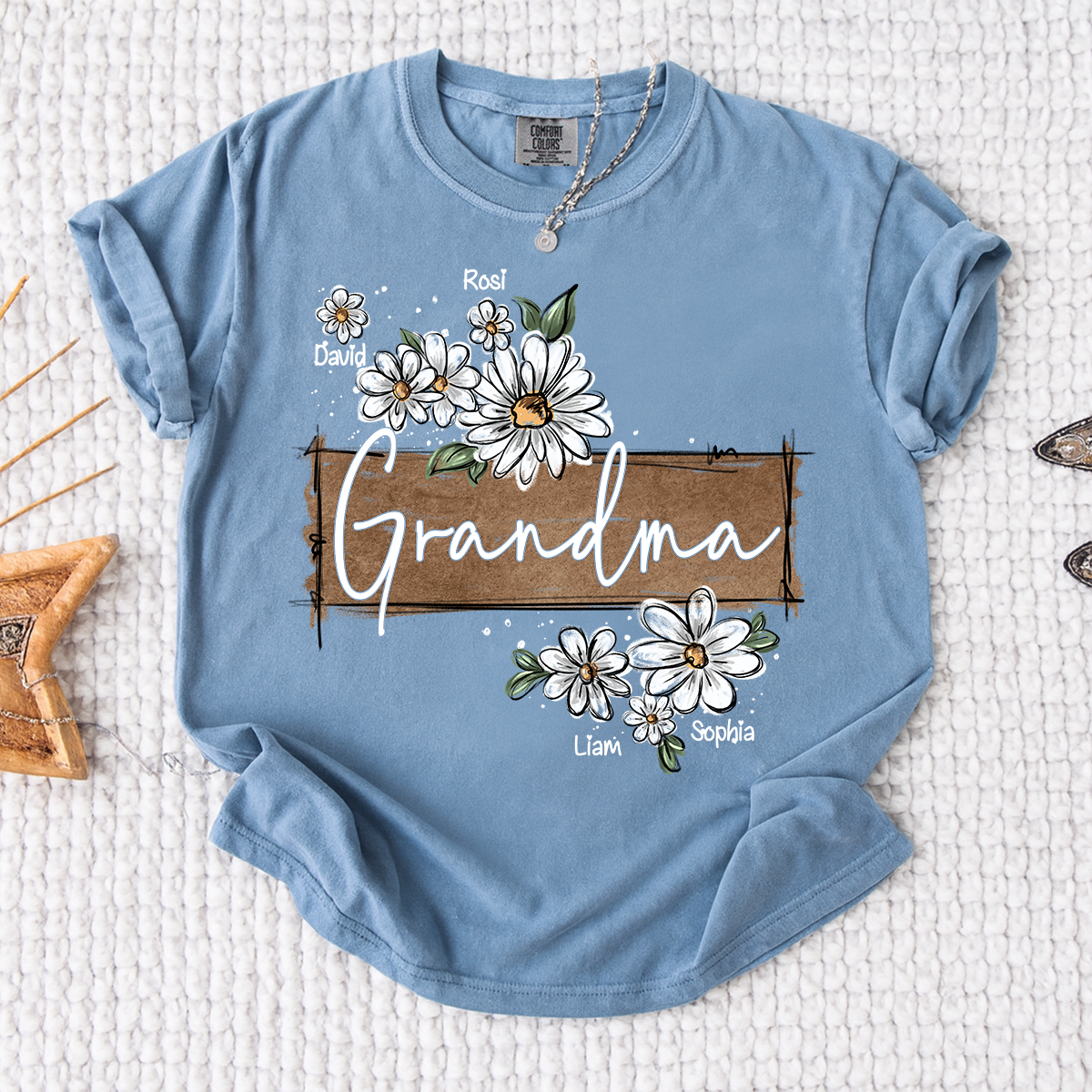 Comfort Colors® Personalized Mimi Floral Shirt, Custom Grandma T-Shirt with Daisy Design For Gitf Family