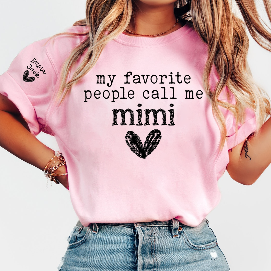 My Favorite People Call Me Mimi T-Shirt, Simple Mimi Grandma Tee with Heart Graphic For Gift Grandma and Kids