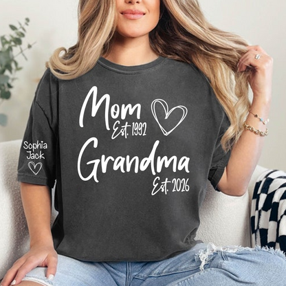 Personalized Mom Grandma Shirt, Est Year Minimal Family Design, With Grandma And Kids Names