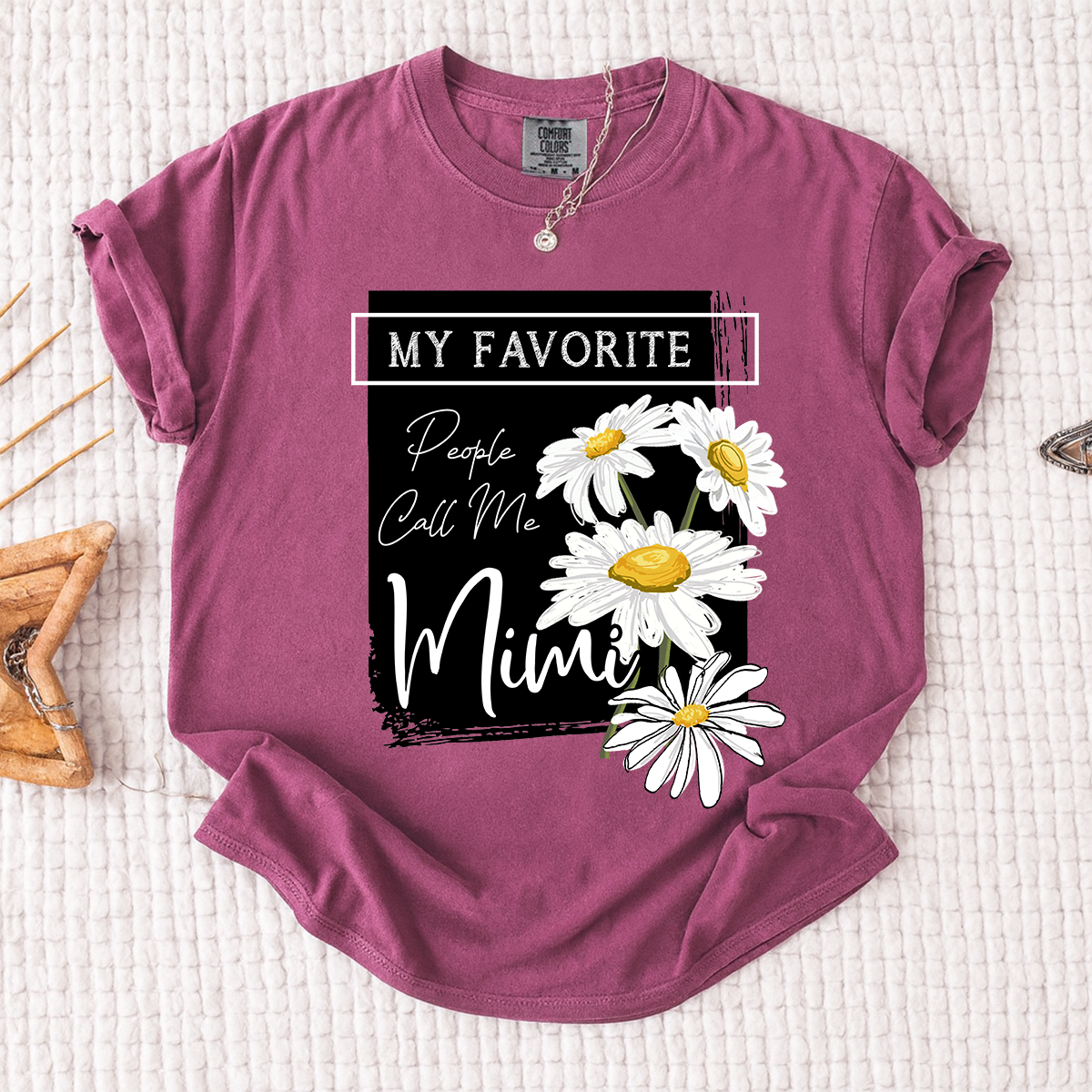 Comfort Colors® Personalized Mimi Shirt, My Favorite People Call Me Tee with Daisy Design, Custom Gift for Grandma