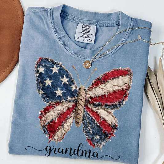 Comfort Colors Personalized Patriotic Butterfly Grandma Shirt, Custom Nana Mimi Gigi Tee, Vintage American Flag Butterfly Graphic, Grandmother Gift Family Apparel 4th of July U.S. 250th Anniversary Shirt