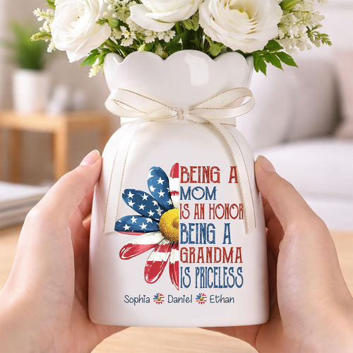 Custom Ceramic Flower Vase, In a World Full of Grandmas Be a Mimi with Family Names, Perfect Gift for Grandma