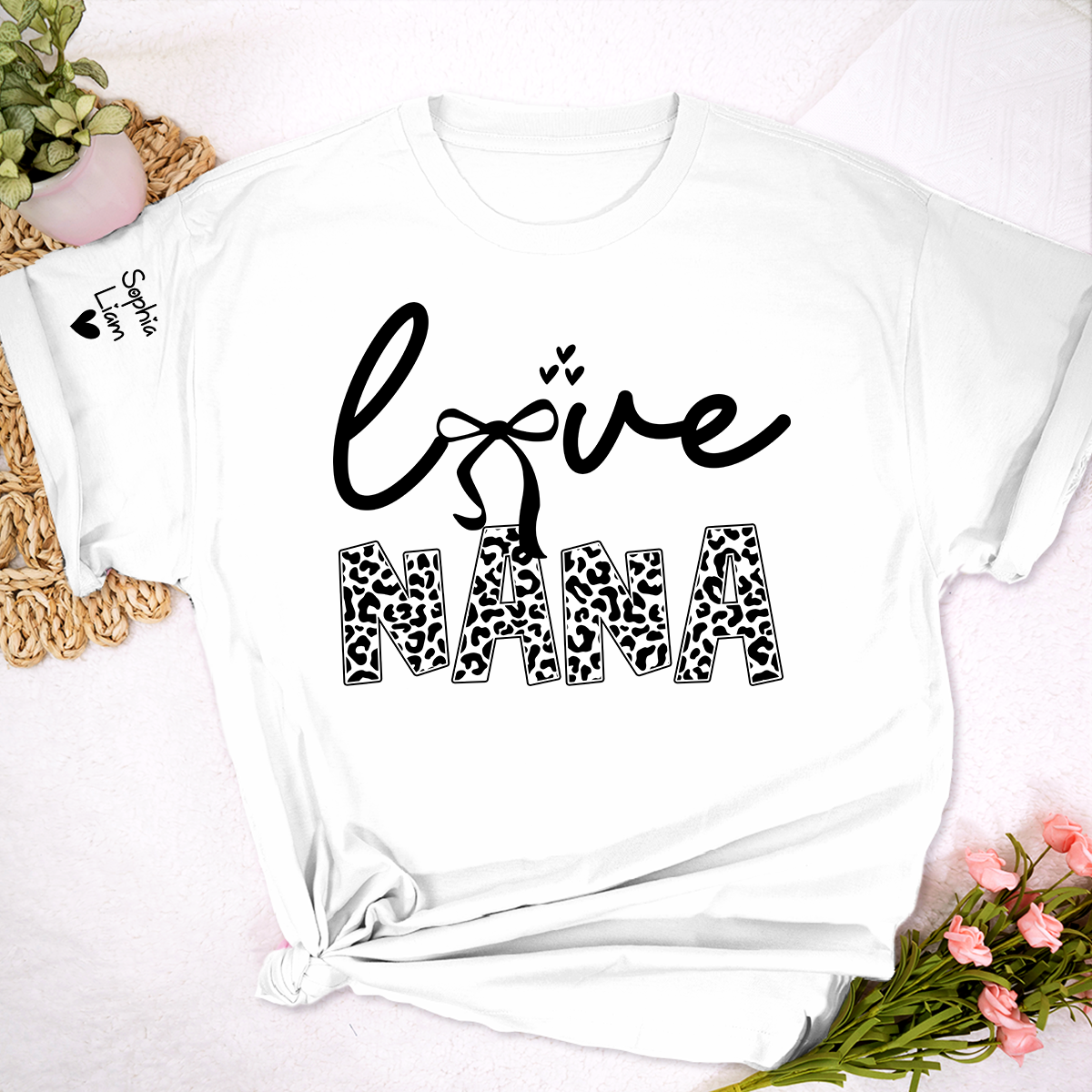 Love Nana Shirt, Cute Leopard Print Grandma Nickname T Shirt, Stylish Nana Apparel for Women, Meaningful Family Clothing