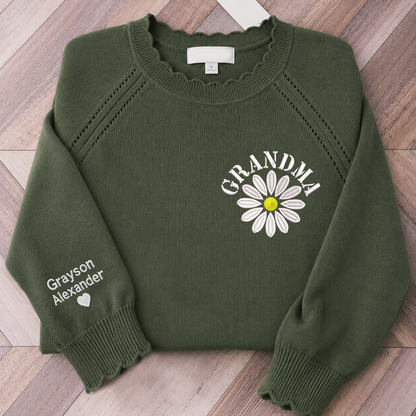 Custom Grandma Knit Sweater – Embroidered Daisy Pattern, Personalized Sleeve Text, Cozy Gift for Nana