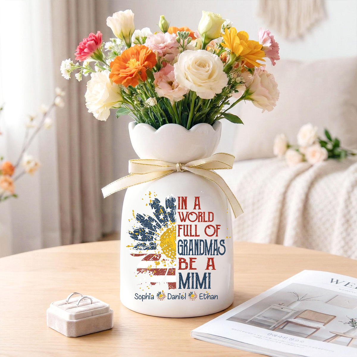 Personalized Mimi Flower Vase, In a World Full of Grandmas Be a Mimi, Custom Gift with Family Names