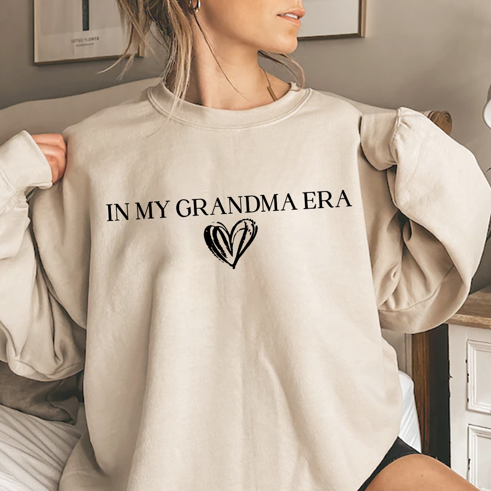 In My Grandma Era Sweatshirt, Cute Heart Graphic Tee for Grandma