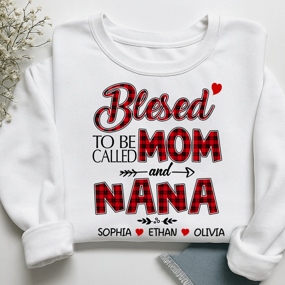 Christmas Mom And Grandma Shirt with Custom Kids’ Names, Cozy Holiday Gift