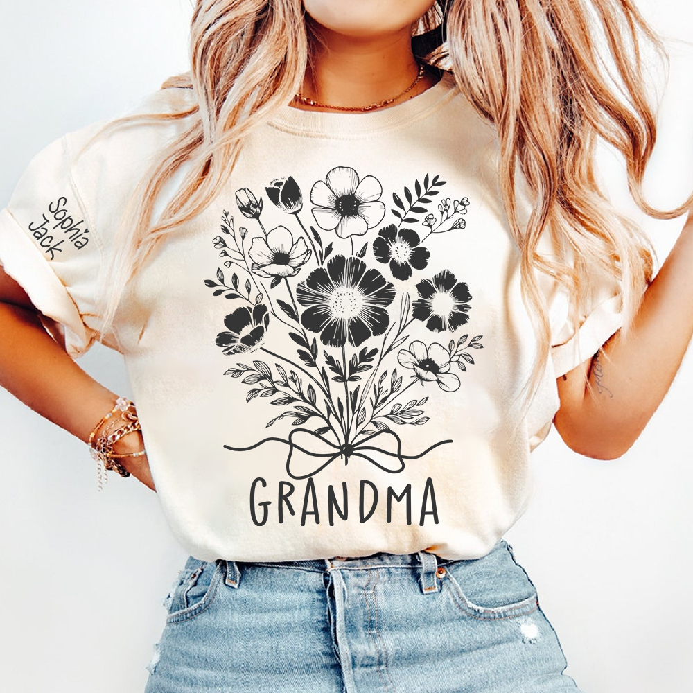 Personalized Grandma Shirt with Floral Design & Custom Names - Customizable Gift for Grandmother