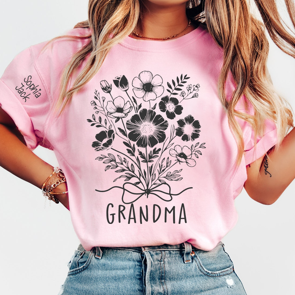 Personalized Grandma Shirt with Floral Design & Custom Names - Customizable Gift for Grandmother