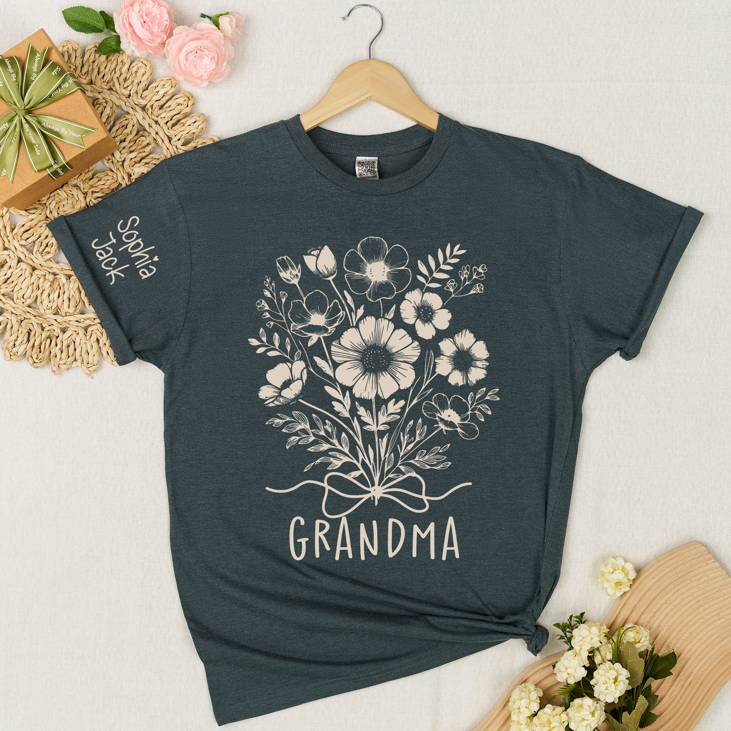 Personalized Grandma Shirt with Floral Design & Custom Names - Customizable Gift for Grandmother