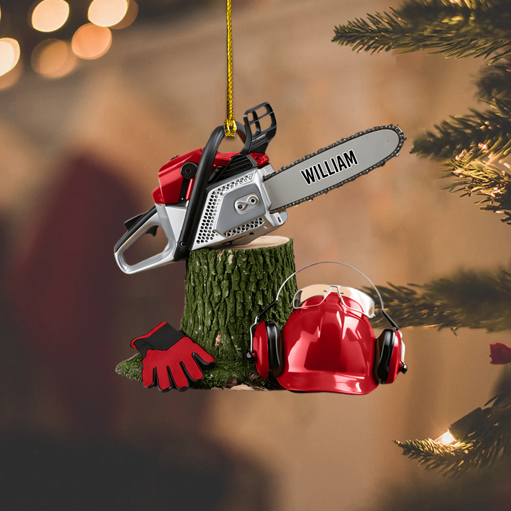 Personalized Chainsaw Ornament – Custom Name Chainsaw Christmas Decoration for Tree Workers and Woodcutters Ornament